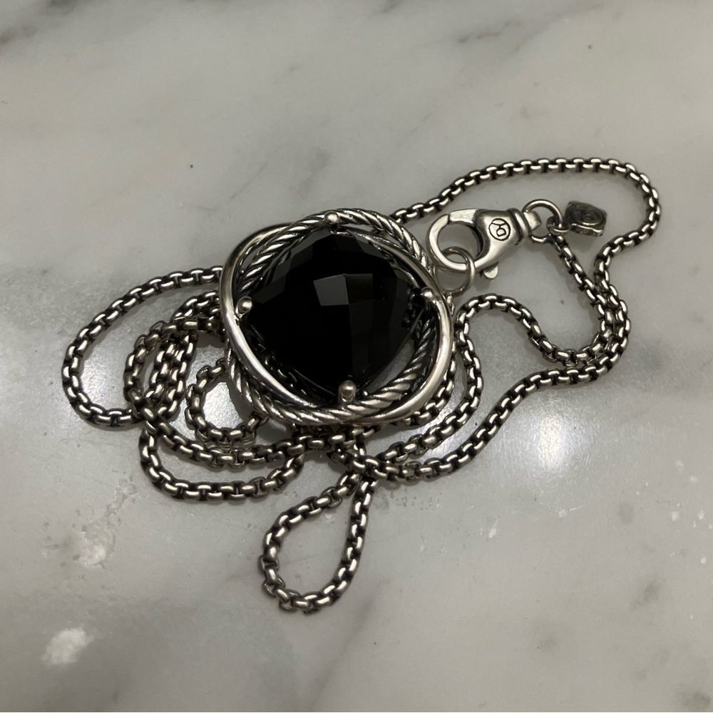David Yurman Infinity Necklace with Onyx, Sterling Silver - Picture 5 of 8
